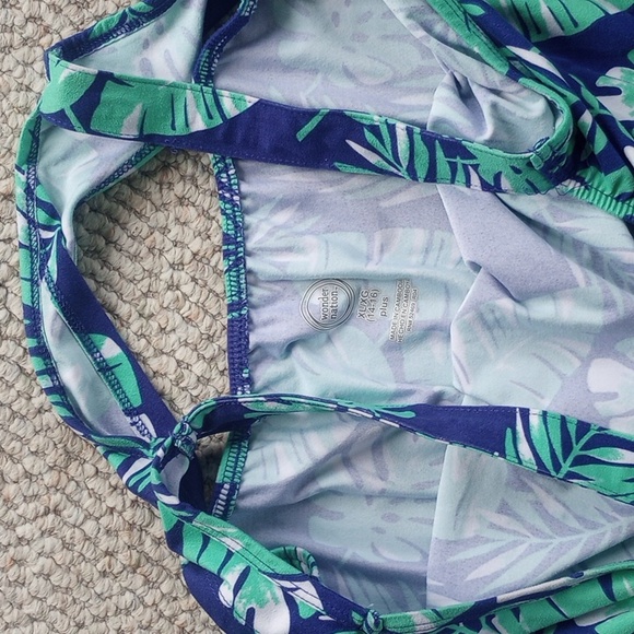 XL-XXL Wonder nation romper - Picture 2 of 3